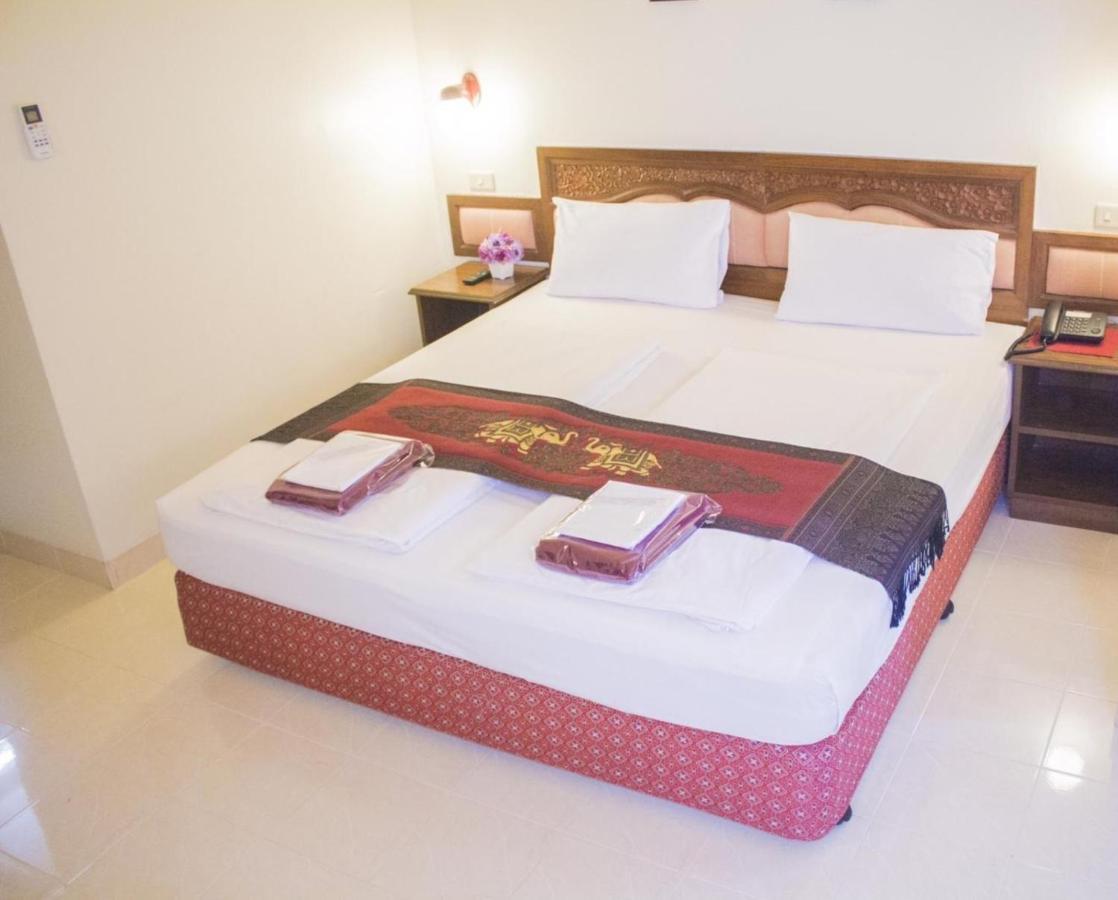 People Place Classic Hotel Sha Extra Plus 치앙마이 외부 사진