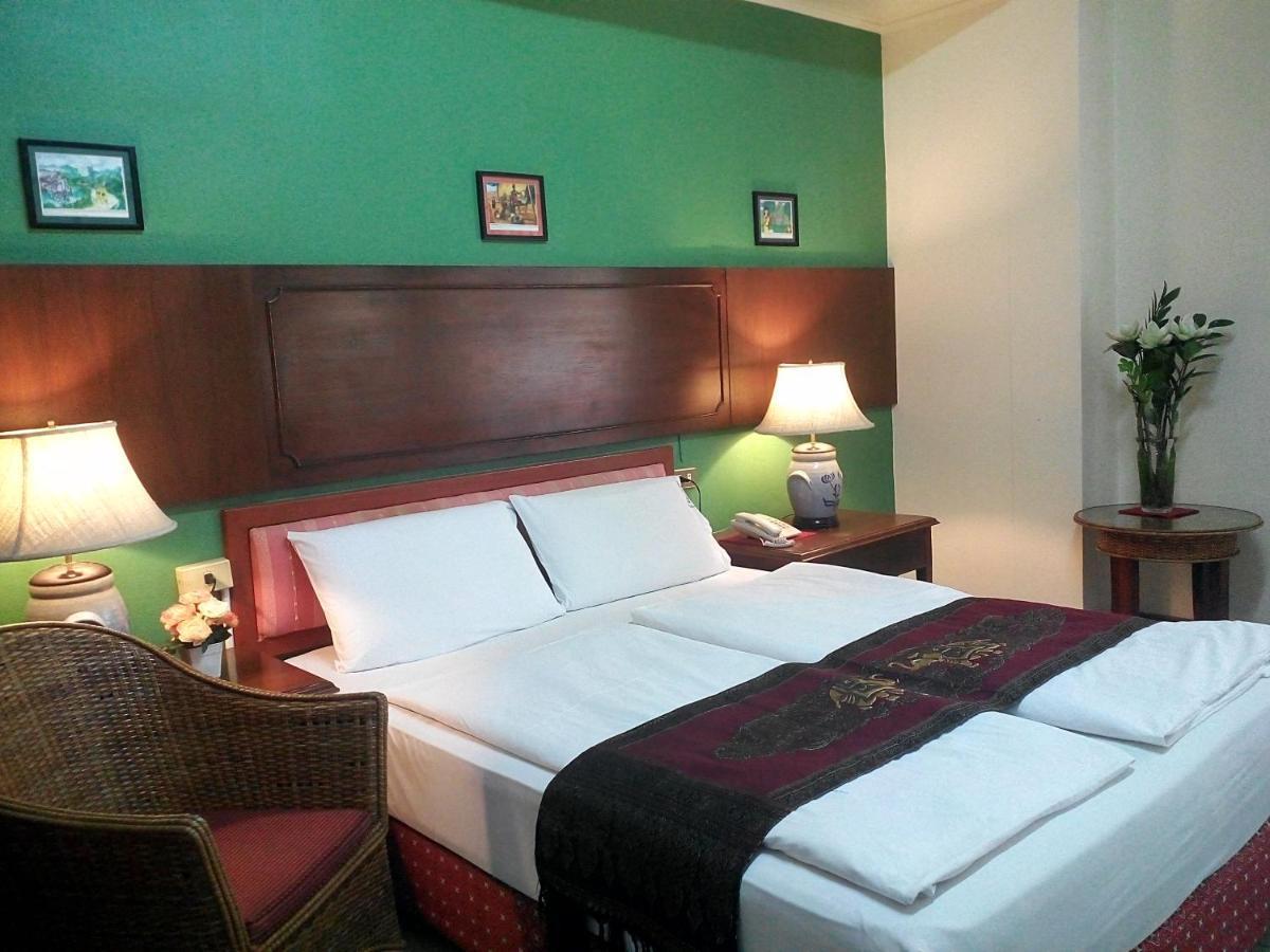 People Place Classic Hotel Sha Extra Plus 치앙마이 외부 사진